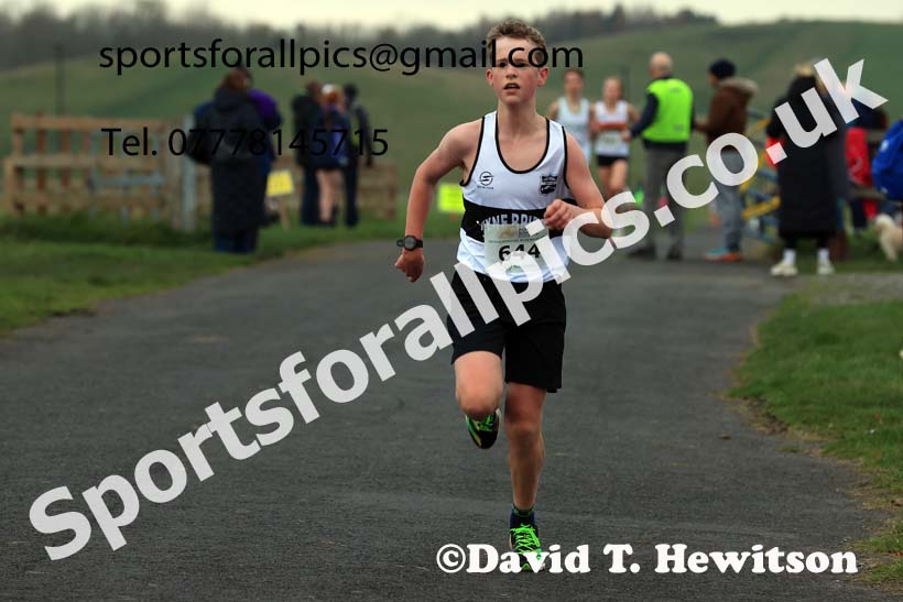 Boys and Girls under-15s 2024 Heaton Memorial Road Race, Newcastle Town Moor, Newcastle.   Photo: David T. Hewitson/Sports for All Pics
